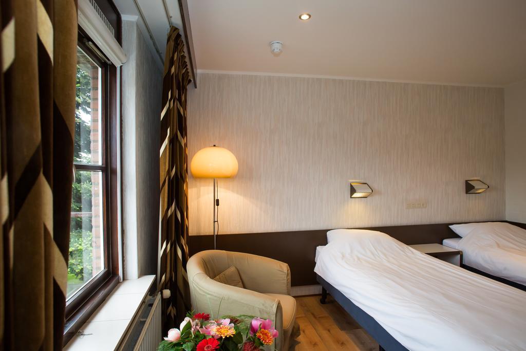 Landhotel De Hoofdige Boer Almen Exterior photo